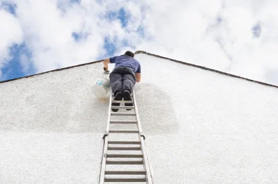 Peinture extérieure à Val de Lambronne — façades et ravalement